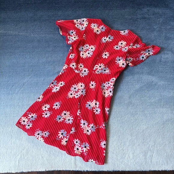 Madewell Button-Wrap Dress in Daisy Society - Picture 5 of 5